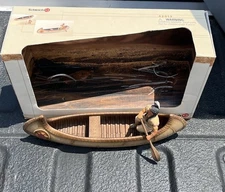 Sioux Indian Native American Figure w/ Canoe In  Schleich 42014