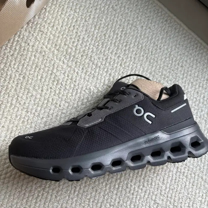 OnRunning Cloudrunner 2 Waterproof Running Shoes … - image 2