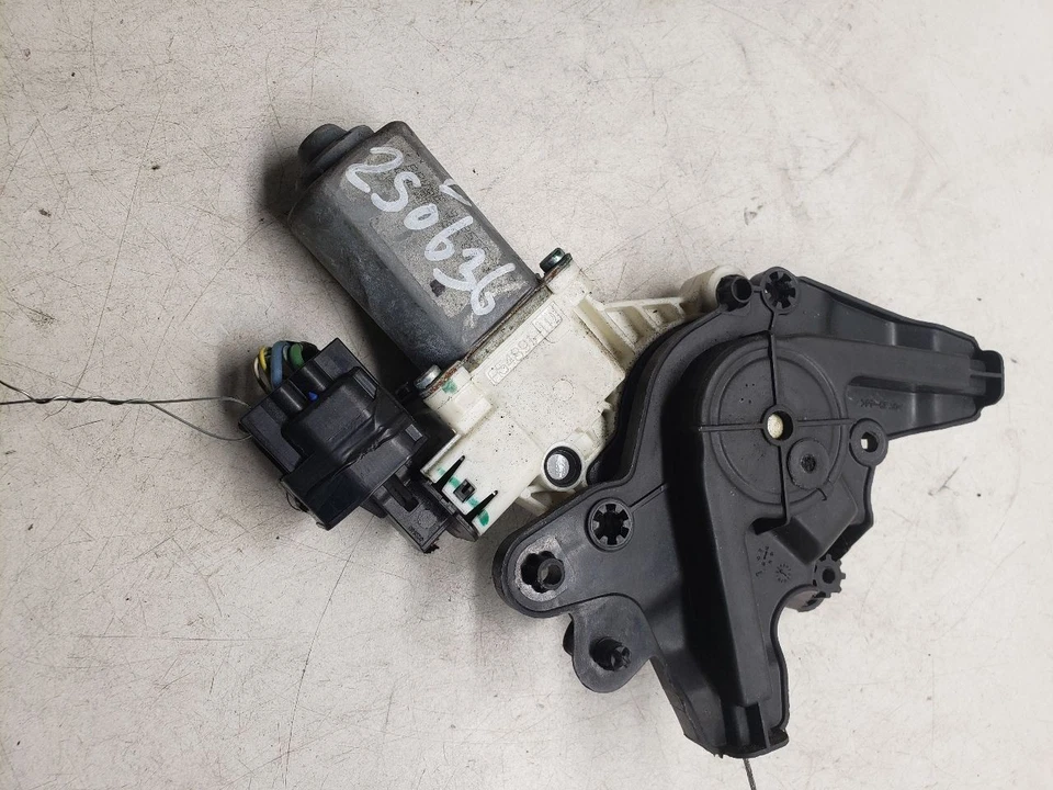 Motor de ventana eléctrica pasajero delantero derecho se adapta a 14-23 TRANSIT CONNECT 1416365 Foto 2 de 4