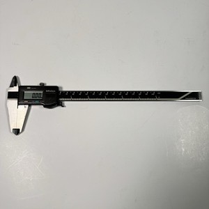Mitutoyo 8" Digimatic Digital Caliper 500-138 Made In Japan Works Great