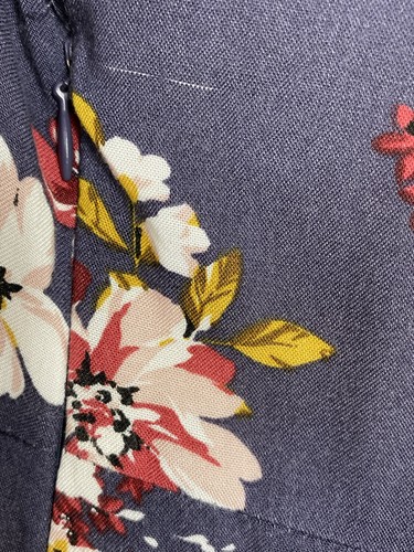 Laura Ashley Floral Dress Size UK 10 Navy-ish Purple-ish EU 36 100% Viscose - Picture 10 of 11