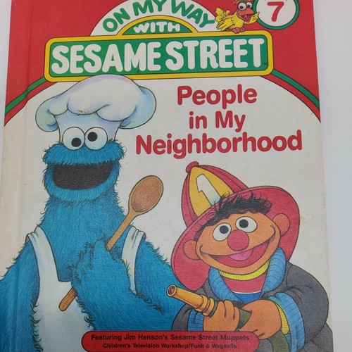 Lot of 3 Books-On My Way With Sesame Street+Mickey`s Young Readers Library - Picture 12 of 12