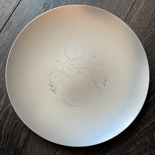 9” Vtg MCM Kensington Aluminum Schooner Reindeer Bowl Wall Decor Metalware