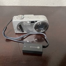 Sony Cyber-shot DSC-P8 3.2MP Digital Camera - Silver Parts Only 