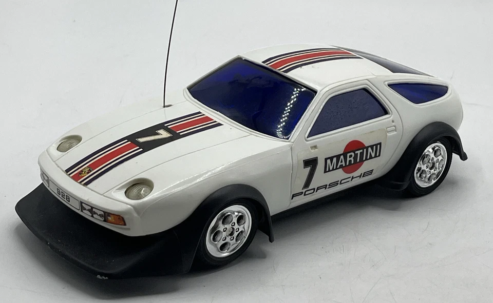 VTG Radio Shack Radio-Controlled RC Porsche 928 Martini #7 1980 NO R/C - Image 2 of 4