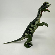 Kenner Jurassic Park Dilophosaurus Venom Strike Spray Spitter ***HAS DAMAGE READ