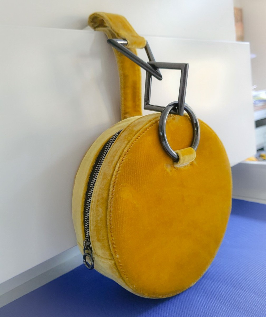 TARA ZADEH Round Yellow Gold Velvet Clutch Bracelet Handbag