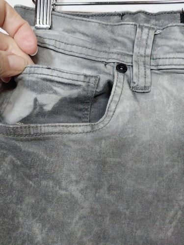 Marc Ecko Cut & Sew Men’s Slim Straight Jeans, Urban City Grunge Rock Gray 30/32 - Picture 3 of 13