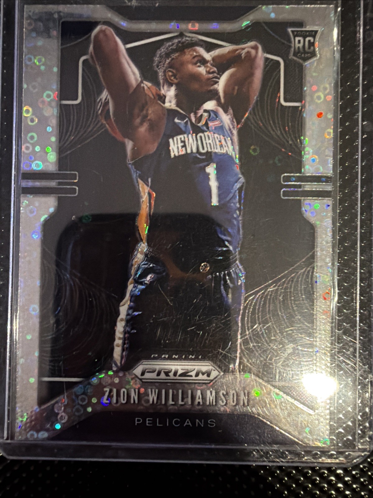 2019-20 Panini Prizm - Rookie Zion Williamson Fast Break Prizm Ball Behind Head 