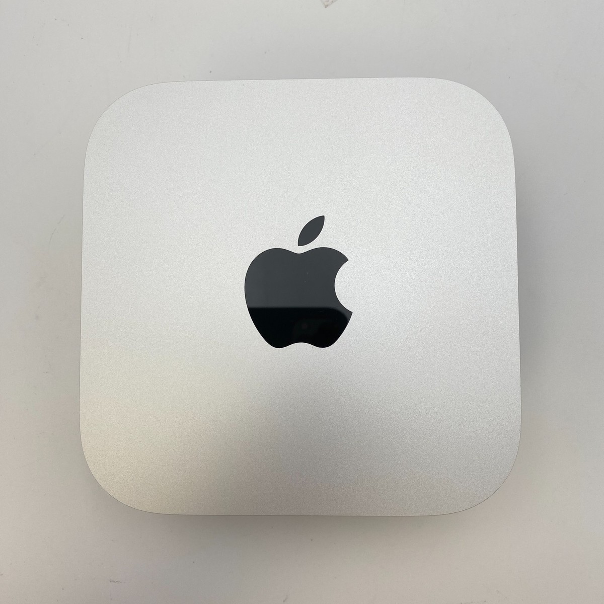 Apple Mac Mini 2024 - M4 10-Core 16GB RAM 256GB SSD - Silver A3238