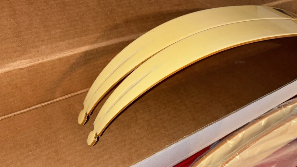 Hoyt 70” Gold Medalist Wood Recurve Takedown Limbs 44 Lb 46lb - Image 3 of 4