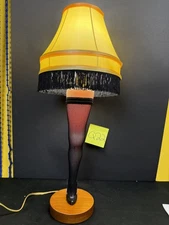Q22 26" Deluxe DeskTop Leg Lamp Blemished