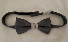 Boys Size 4-8 Bow Tie Janie and Jack HOLIDAY Adj Closure  Grey Multi Dressy