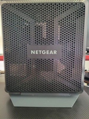 NETGEAR Nighthawk AC1900 C7000V2 Wi Fi Cable Modem Router