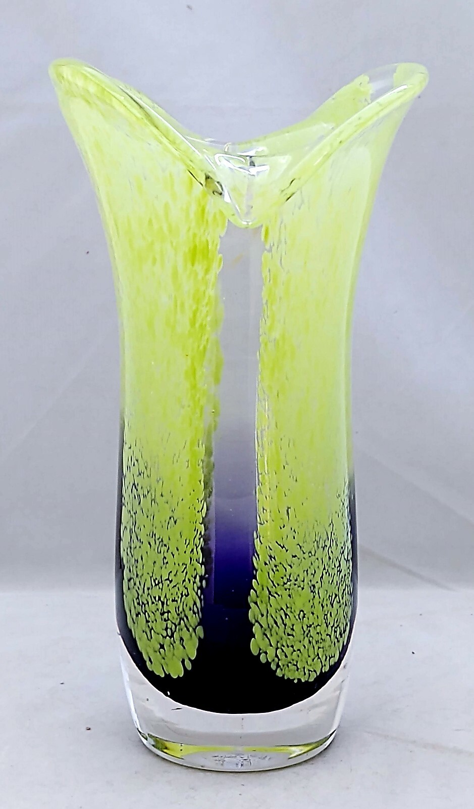 Teleflora Designed by FENTON Art Glass Hand Blown Lime Green & Cobalt 8