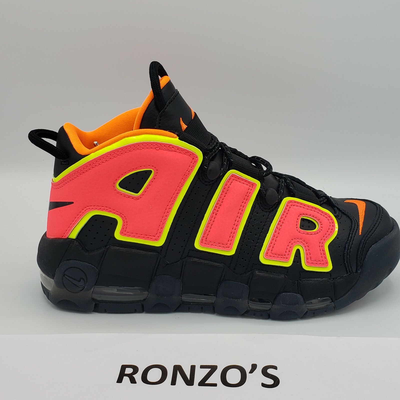 women's nike air more uptempo casual shoes