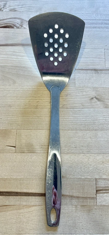 Oneida 18/8 Stainless Steel Spatula Turner Flipper Perforated Utensil - Image 2 of 4
