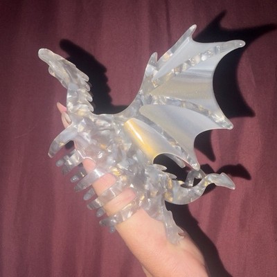 Silver Gray Gold Marbled Plastic Dragon Shaped Hair Clip Accessory