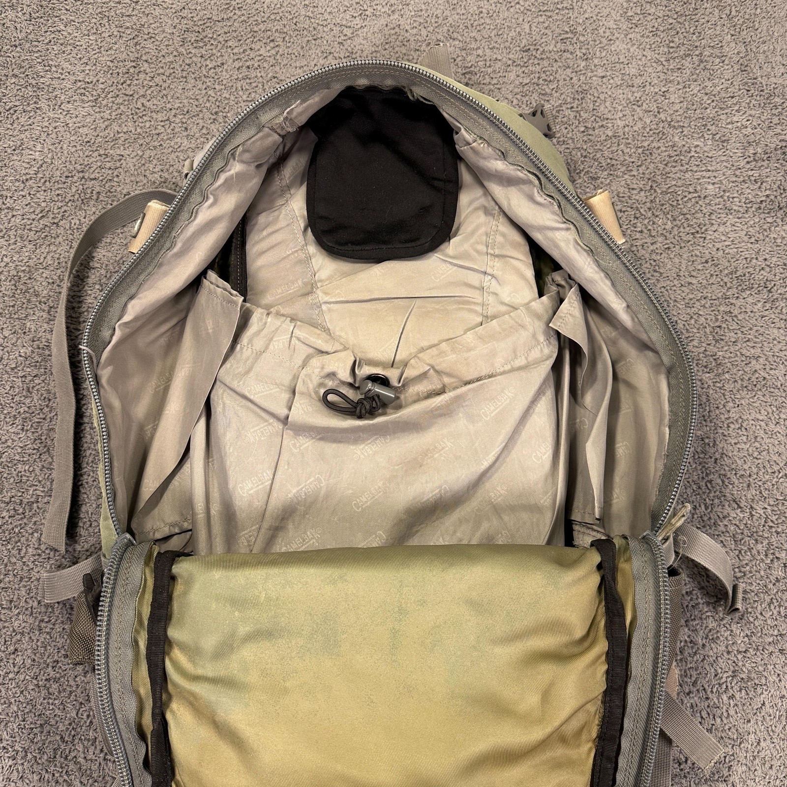 CamelBak Hellion Outlaw Hydration Backpack Olive Green Tactical MTB Hiking