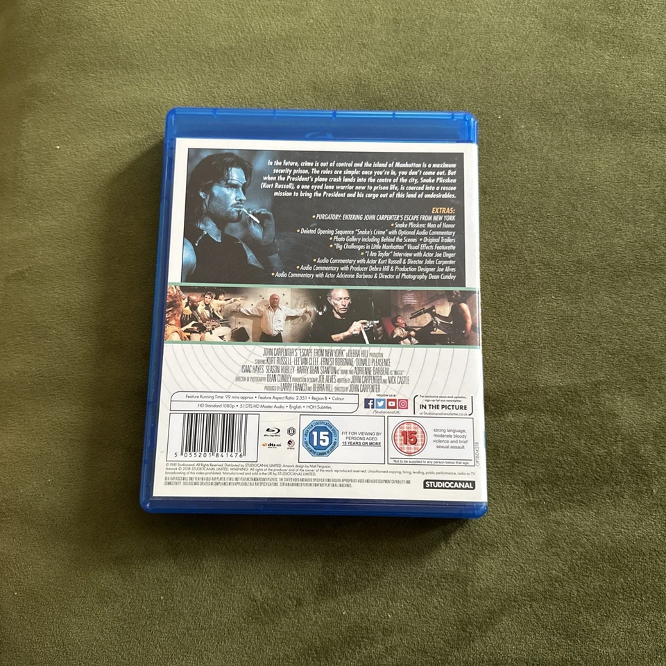 Escape from New York (1981) [Blu-ray / Restored] - Image 2 of 4