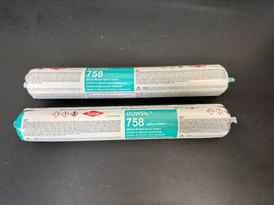 DOW 758 DOWSIL SILICONE Silicon weather barrier Sealant 20 OZ (pack of 2)