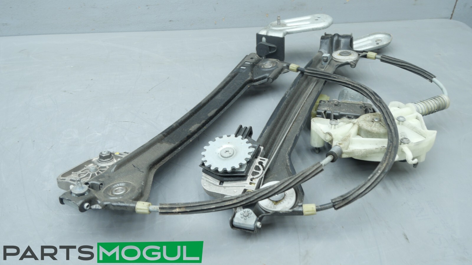 2017-2024 MASERATI QUATTROPORTE REAR RIGHT DOOR WINDOW REGULATOR & MOTOR OEM
