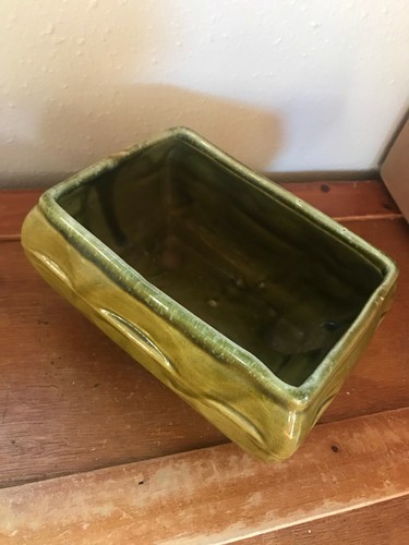 Small MCM Olive Green Glazed Footed Rectangular Pottery Planter Pot – 3.75 inche - Picture 4 of 8