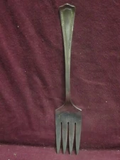 1865 Wm Rogers Mfg 1916 Regent/Broadfield Cold Meat Fork 8 1/4" A1 Silverplate  