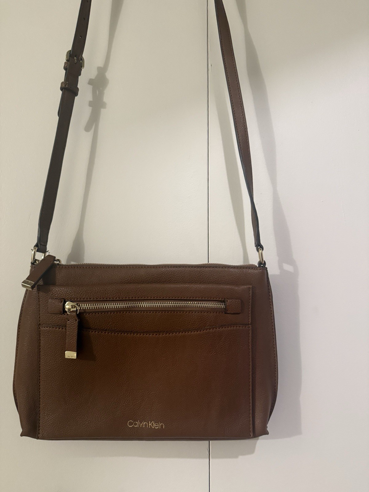 Calvin Klein Brown Leather Crossbody Purse Adjustable Strap — image 5