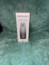 New inbox Momcozy portable water and milk warmer 17 ounces Green