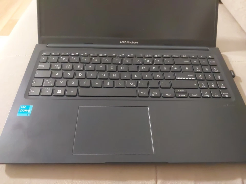 ASUS VivoBook 15 X1504ZA İ3 8GB 512GB SSD - Bild 2 von 4