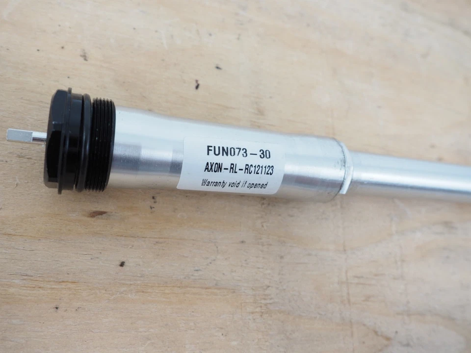 ¡NUEVO! Cartucho de repuesto de horquilla SR Suntour Axon 29" RL-RC121123 520mm Foto 2 de 3