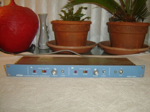 Orban 536A Blue, De-Esser, 2 Channel Dynamic Sibilance Controller, Vintage Rack - Afbeelding 1 van 12
