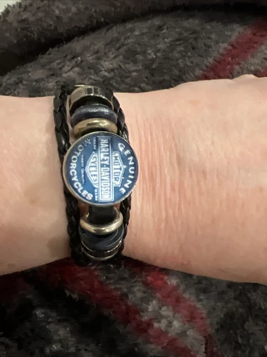 Leather Harley Davidson Black Snap Bracelet Adjustable Length W/Blue Face Emblem