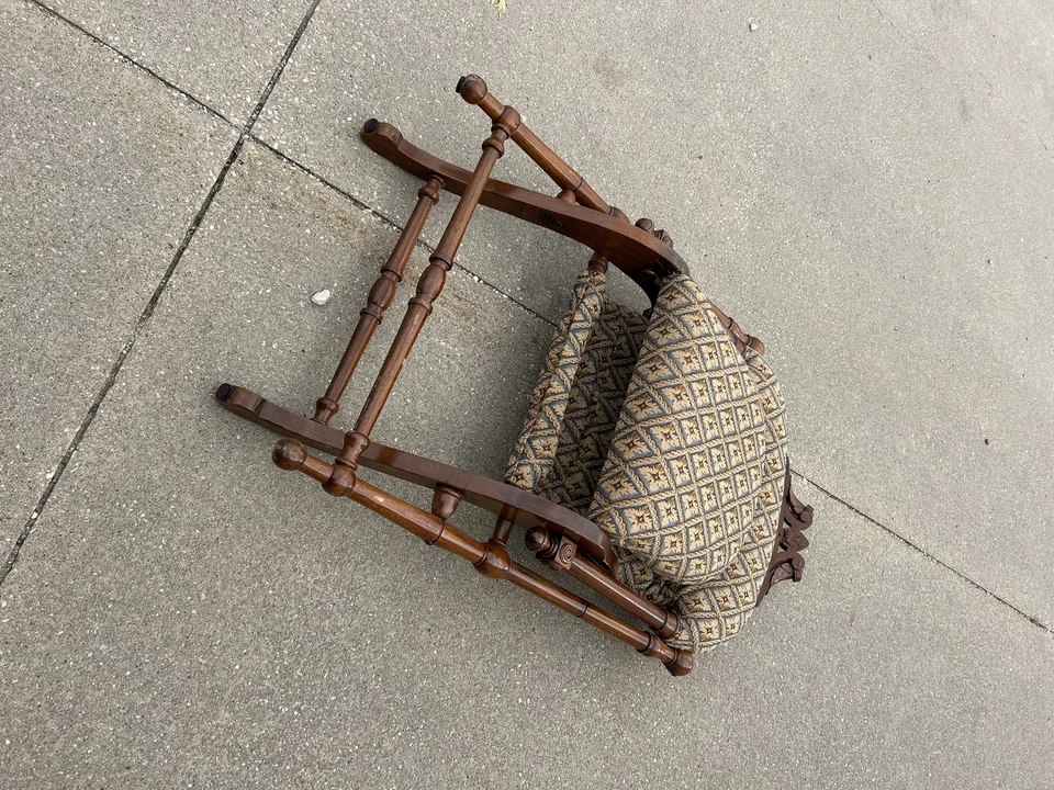 Sillas laterales vintage George Hunzinger - Patente 13 de mayo de 1879 Foto 4 de 4