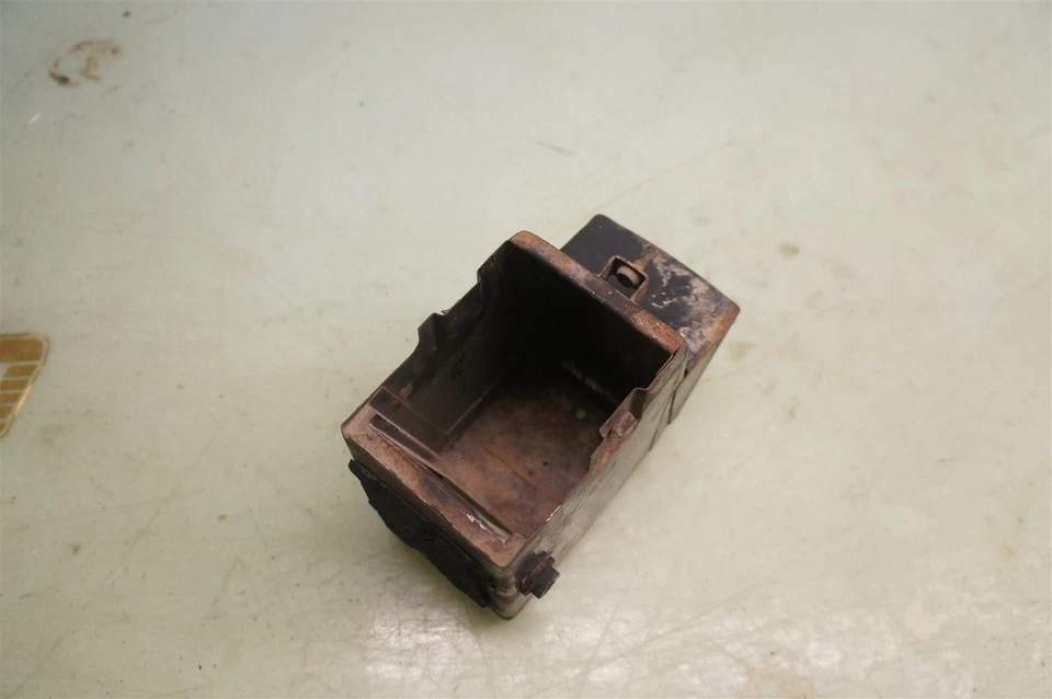 YAMAHA R5 350 AIRBOX AIR R5350 FILTER HOUSING BOX *2034 - Image 3 of 4
