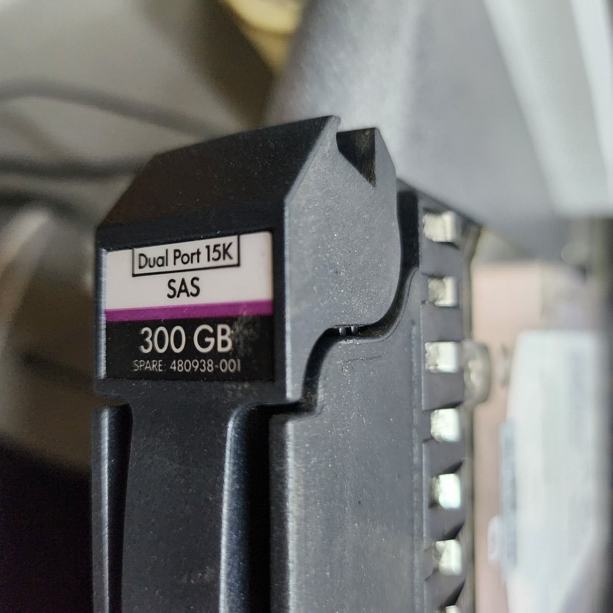 HP AJ736A 480938-001 481272-001 300GB 15K RPM DP SAS 3.5