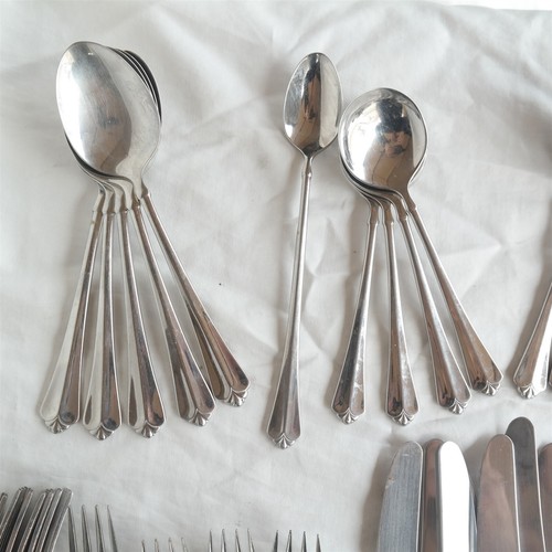 (46) Pcs Oneida Juilliard Pattern Cube mark Stainless flatware set USA - Picture 2 of 7