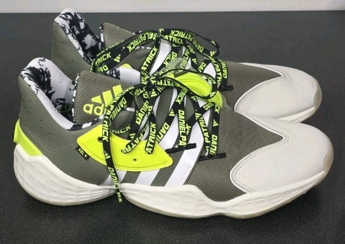 Preços baixos em adidas Daniel Patrick x Harden Vol. 4 Legacy