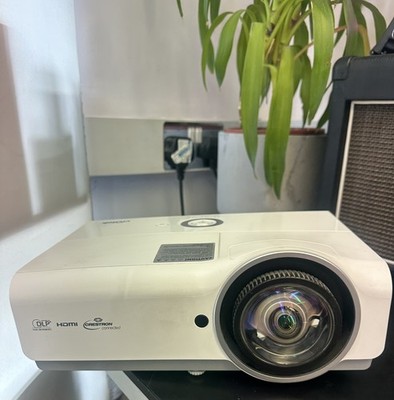 Vivitek DX882ST DLP KURZDISTANZ Projektor HDMI 