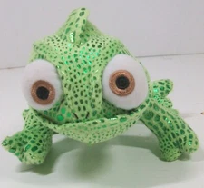 Disney Store Tangled's Pascal Lizard Metallic Plush Fabric 8" Figure Emb. Eyes