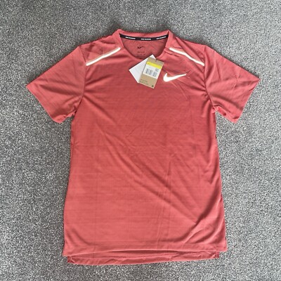 nike miler t shirt crimson