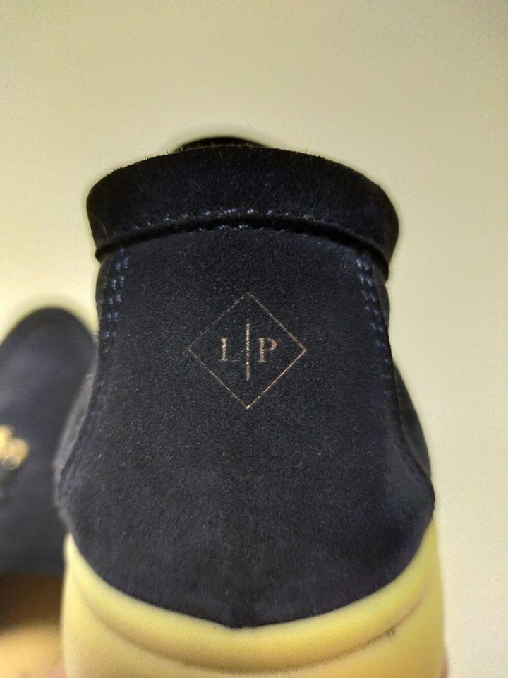 Loro Piana Summer Charm Walk US7.5 UK6 EU39 Navy Suede good condition