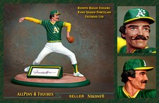 ROMITO ROLLIE FINGERS HAND SIGNED PORCELIAN FIGURINE LIKE SALVIN0 GARTLAN