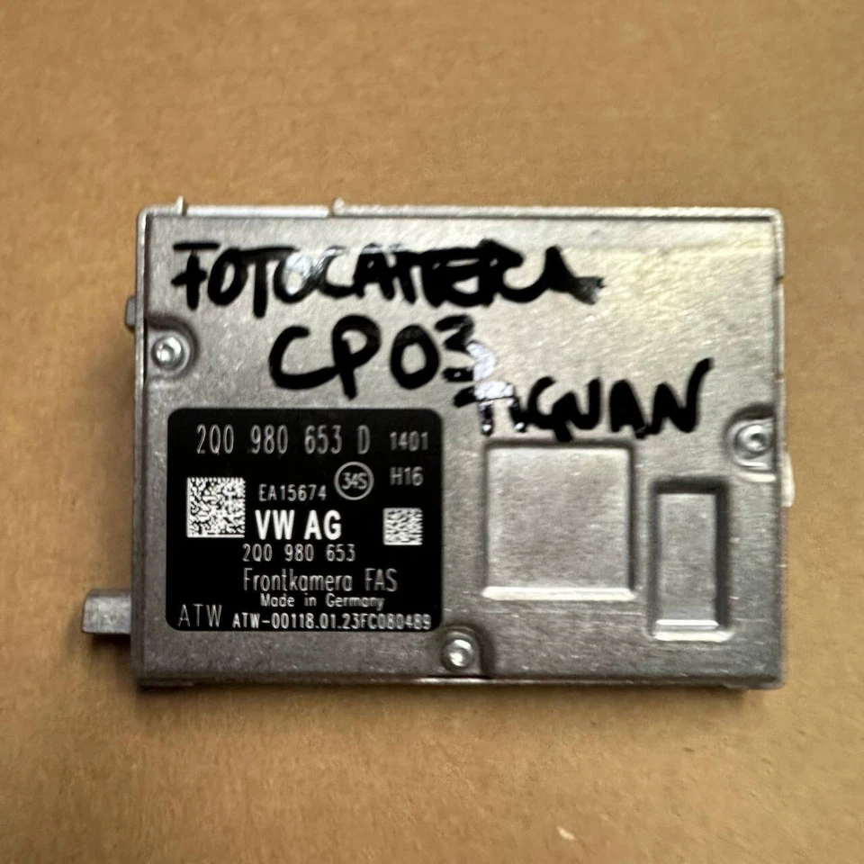 2Q0980653D Fotocamera Telecamera Anteriore Parcheggio VW TIGUAN 2023 - Immagine 2 di 4