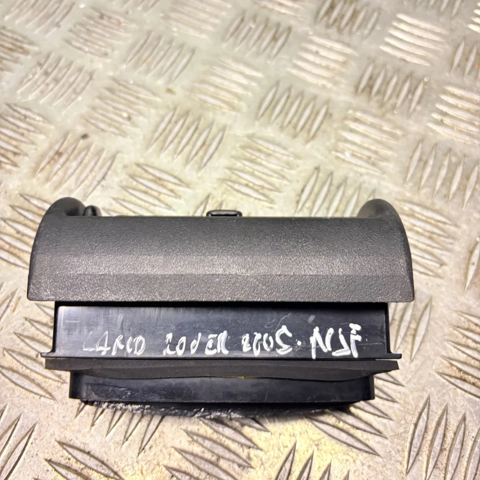 LDV Convoy Pilot MK3 2.4 TD OS right dash dashboard air vent 2005 - Image 3 of 4