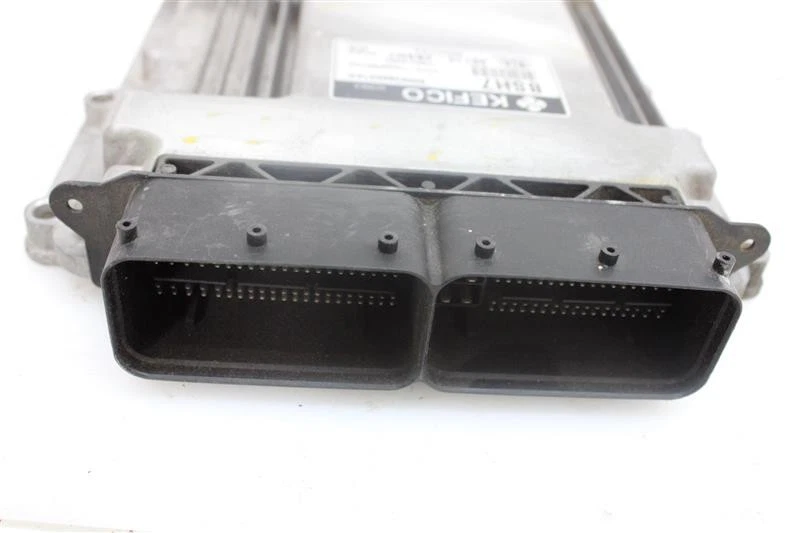 Computadora ECU ECM KIA SOUL 2015 15 391102BSH7 1165391 Foto 2 de 4