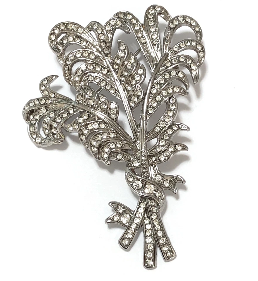 Broche de diamantes de imitación Simply Vera Wang flor pluma helecho spray 2 1/2" Foto 2 de 4