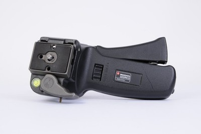 Manfrotto 322RC2 Kugelkopf mit Handgriff (Top) FOTO JESCHNER An & Verkauf KASSEL