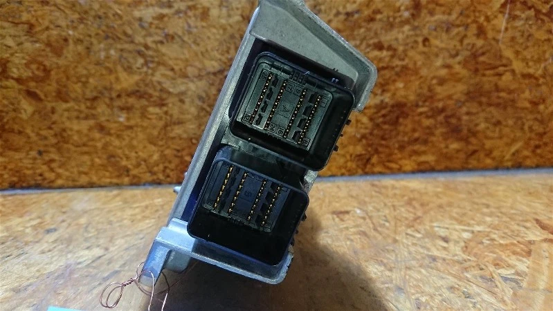 434514 Centralina airbag CHRYSLER Voyager IV (RG) 0285001742 - Immagine 3 di 4